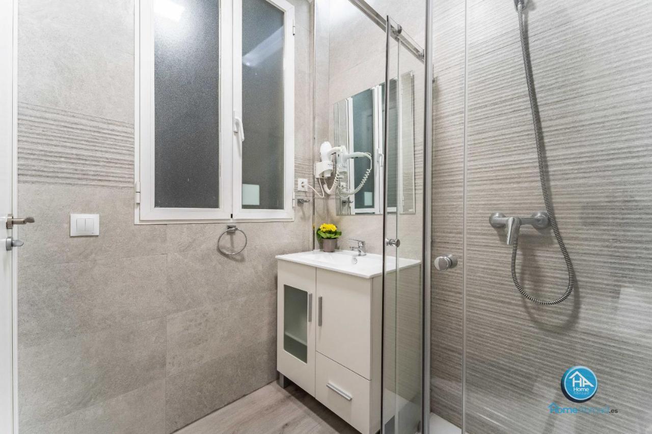 Modern Boutique Stay In The Heart Of Madrid Kültér fotó