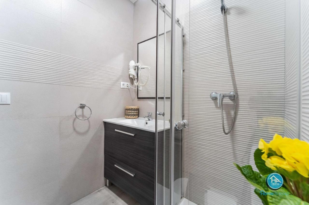 Modern Boutique Stay In The Heart Of Madrid Kültér fotó